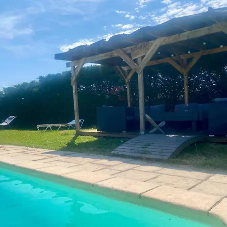 Apartment 4p, 2 Chambres, Jardin, Piscine A Partager Alba-la-Romaine