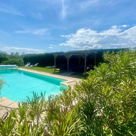 4p, 2 Chambres, Jardin, Piscine A Partager